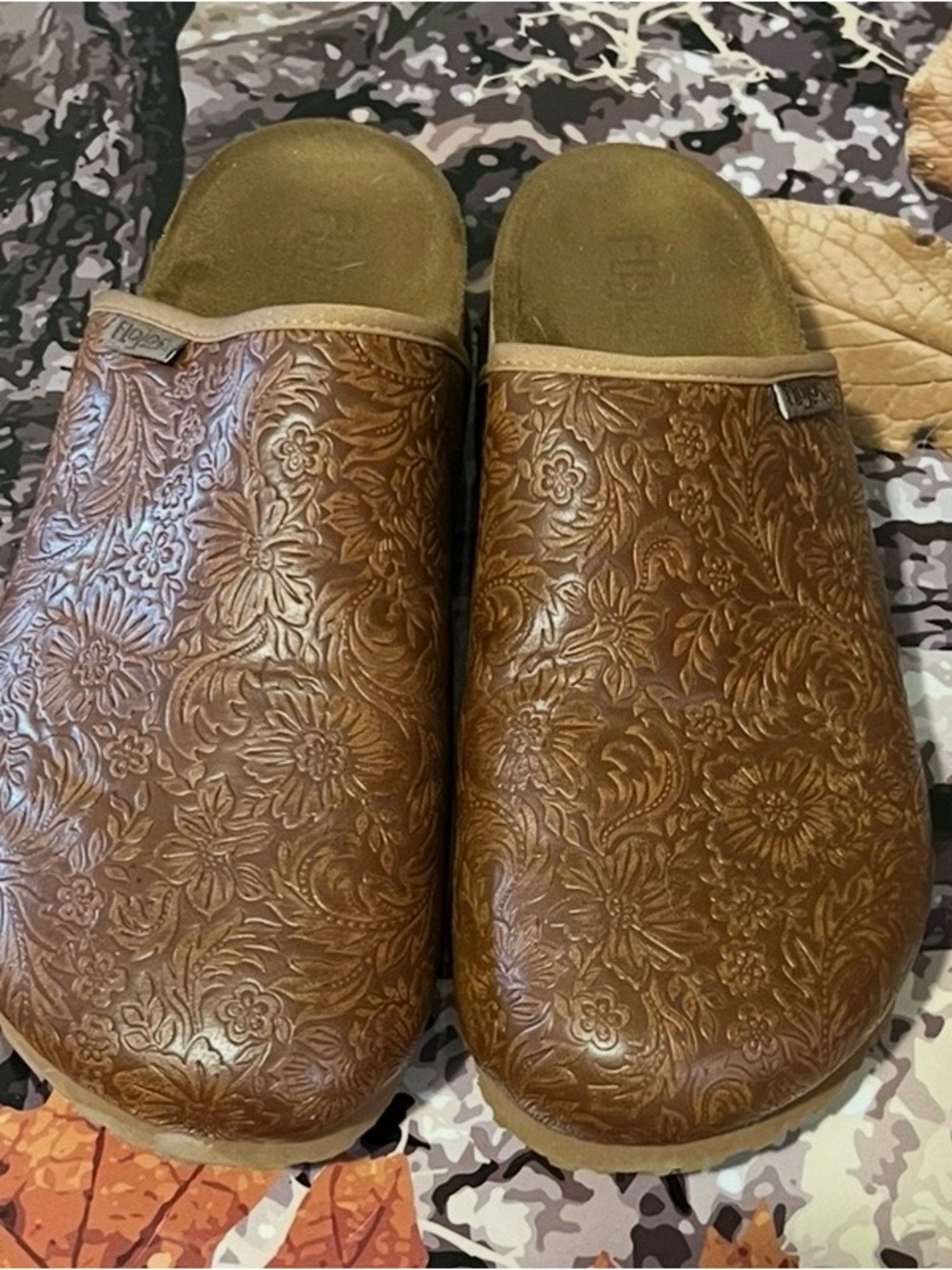 Flojos Women's Brown Floral-Embossed Clog Mules